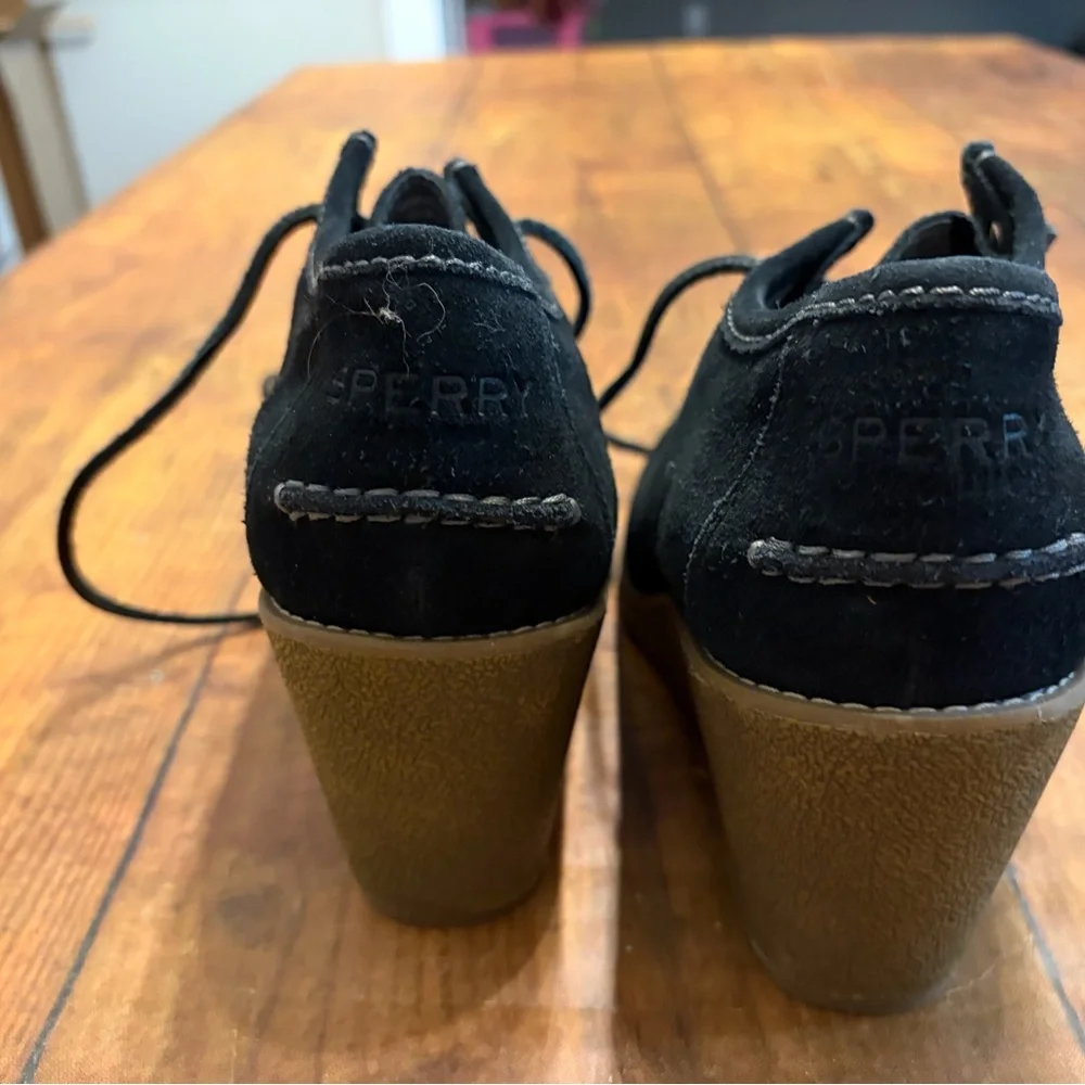 Sperry elegant black